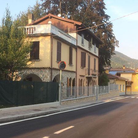 Villa Cesarina, Vallio Terme , Salo' Pokój zdjęcie